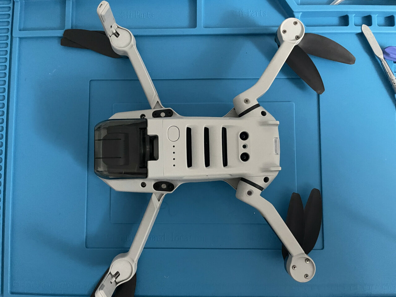 reparation-drone-dji-mini- (1) reparation-drone-dji-mini- (1)