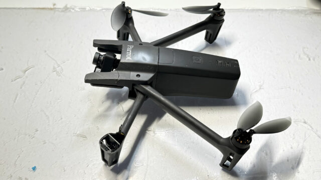 reparation_drone_anafi_v2_thermal (8)