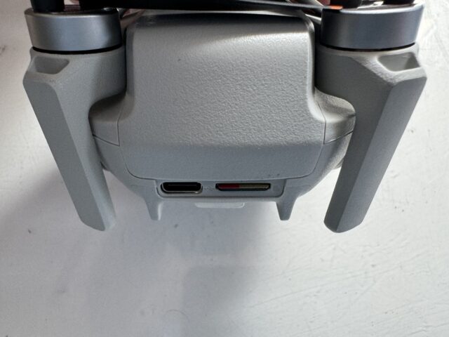 reparation_drone_dji_mini2se (3) reparation_drone_dji_mini2se (3)